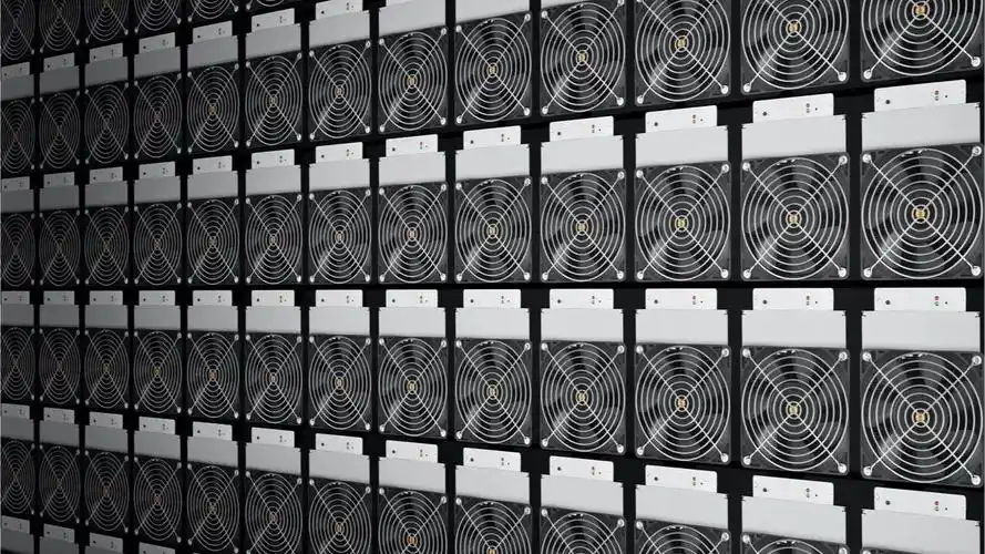 Large-scale Ethereum mining farm with optimized PSU arrays